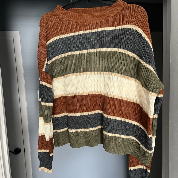 Assorted used (excellent condition) oversized sweaters - Picture 1 of 6